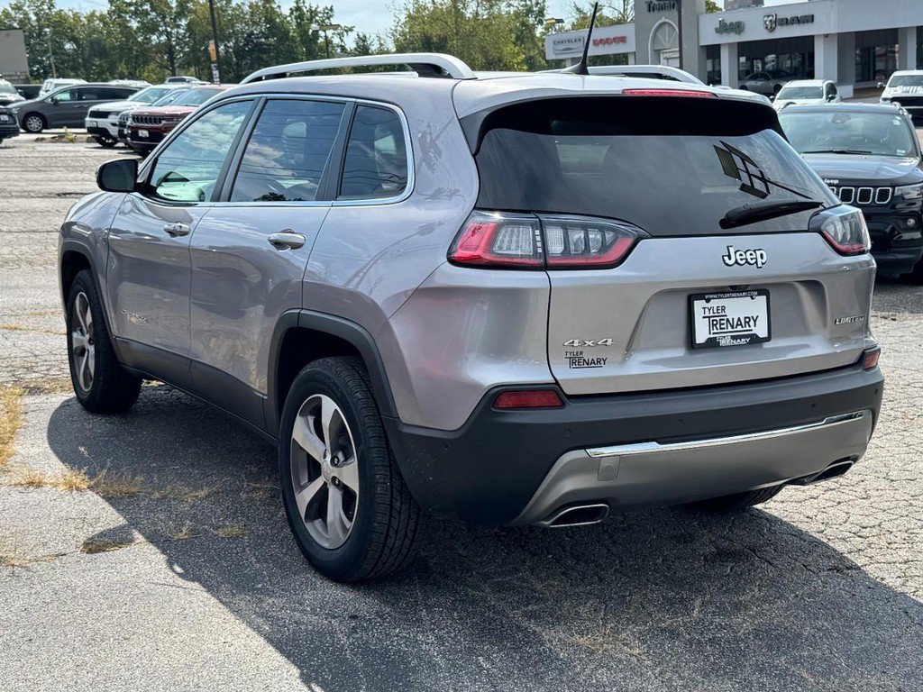 Used 2021 Jeep Cherokee Limited AWD/4WD image 6