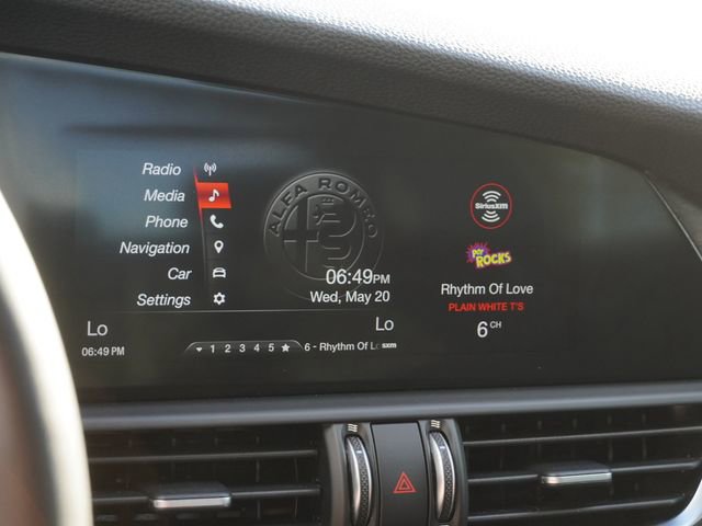 Used 2019 Alfa Romeo Giulia Ti RWD image 24