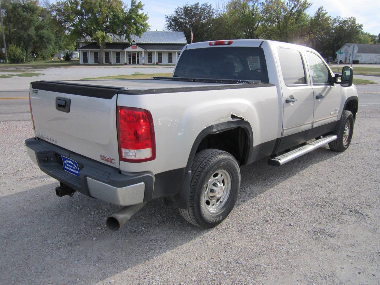 Used 2008 GMC Sierra 2500 SLE w/ SLE1 Preferred Package AWD/4WD image 6