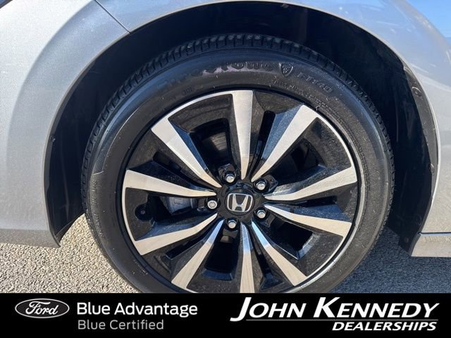 Used 2023 Honda Civic EX image 2