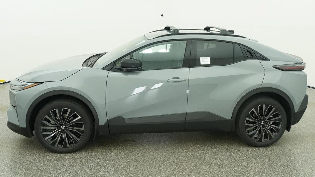 New 2026 Toyota C-HR AWD/4WD image 45