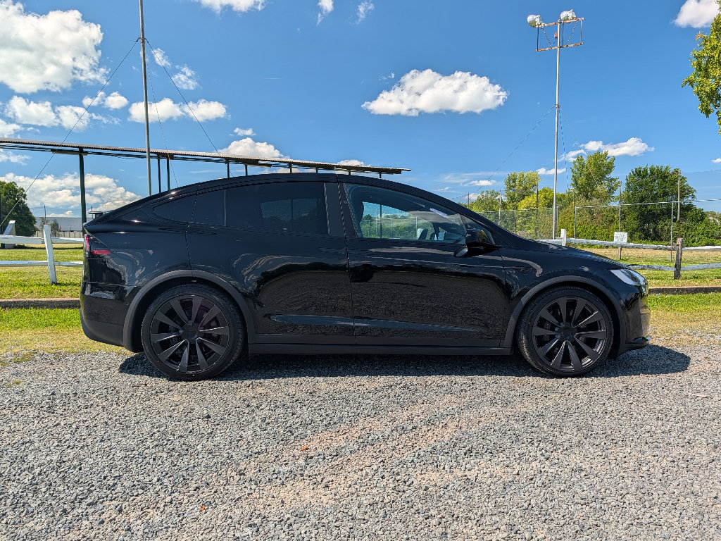 Used 2022 Tesla Model X Plaid AWD/4WD image 5