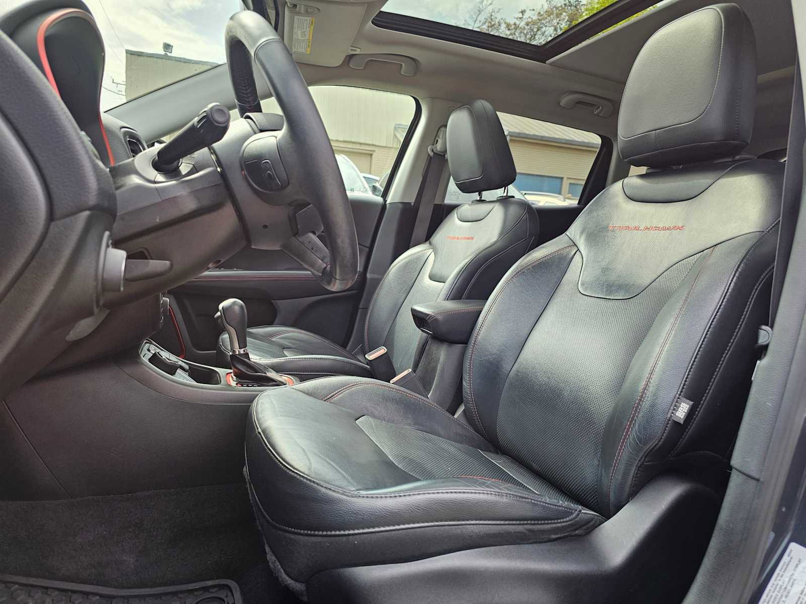 Used 2017 Jeep Compass Trailhawk w/ Leather Interior Group image 20