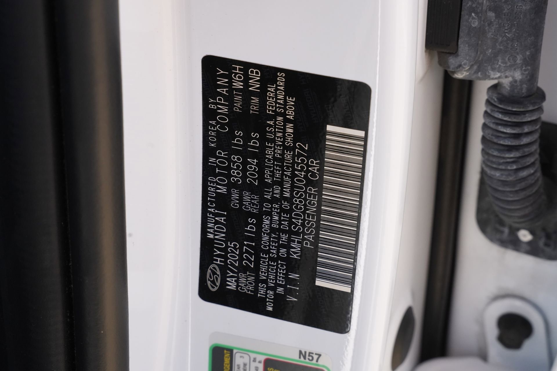 Used 2025 Hyundai Elantra SEL image 30