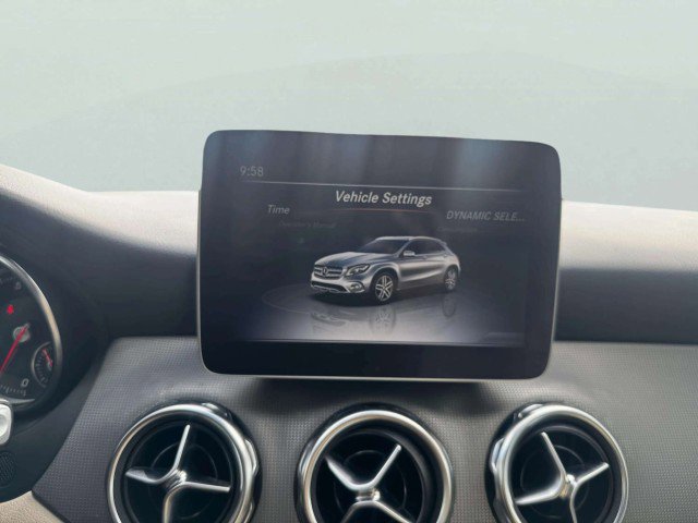 Used 2020 Mercedes-Benz GLA 250 image 29