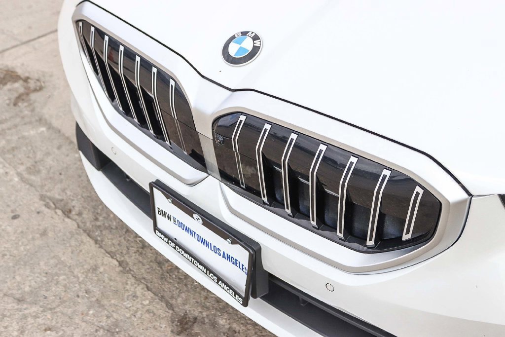 Used 2026 BMW 540i xDrive AWD/4WD image 10