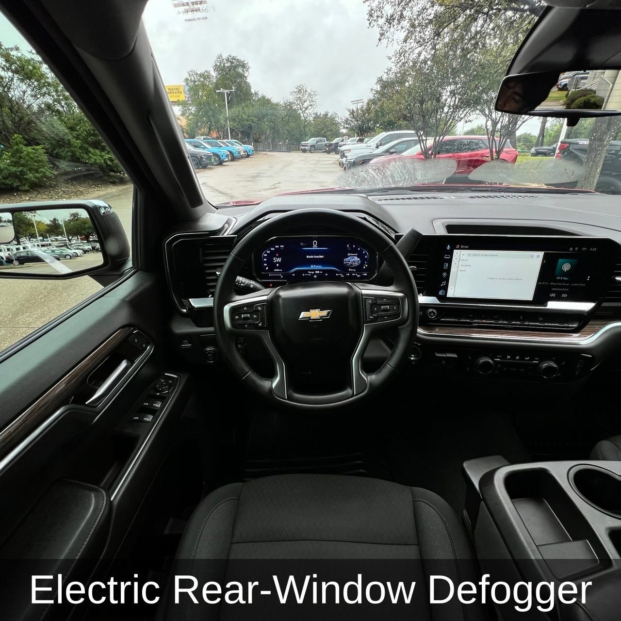 Used 2024 Chevrolet Silverado 1500 LT RWD image 11