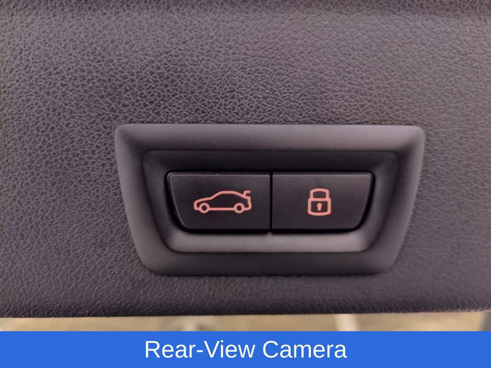 Used 2024 BMW X6 xDrive40i w/ Premium Package image 14