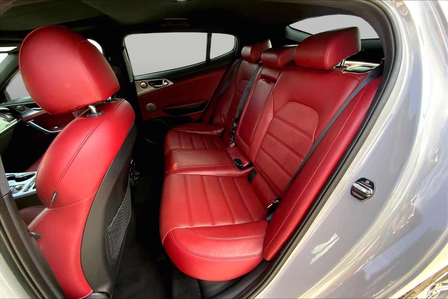 Used 2019 Kia Stinger GT2 RWD image 20