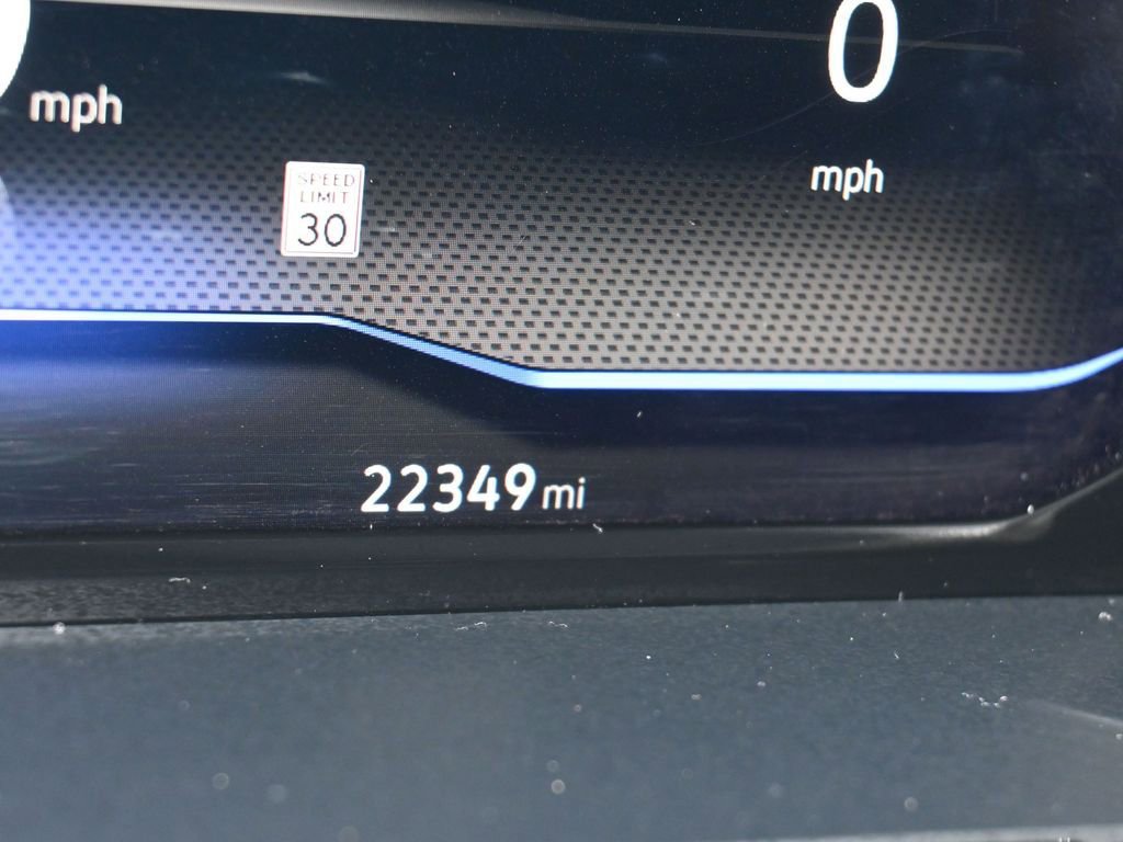 Used 2024 Volkswagen Atlas Cross Sport SEL Premium R-Line image 33