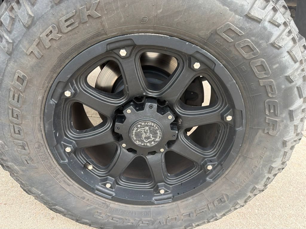 Used 2017 RAM 2500 Laramie AWD/4WD image 12