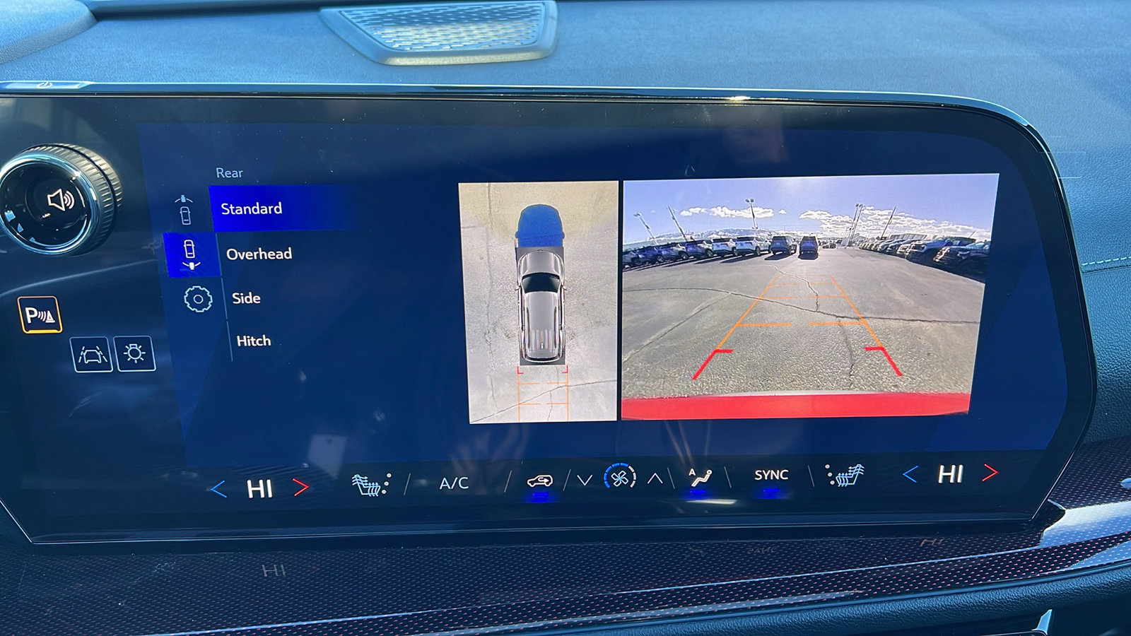 New 2026 Chevrolet Traverse Z71 w/ Enhanced Driving Package image 26