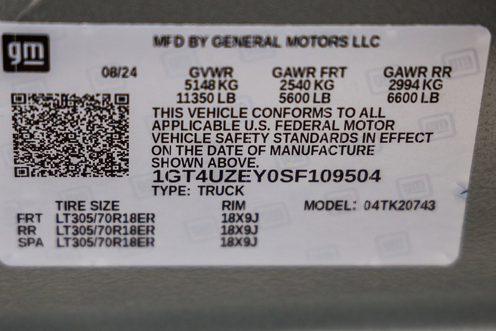 Used 2025 GMC Sierra 2500 AT4X image 29