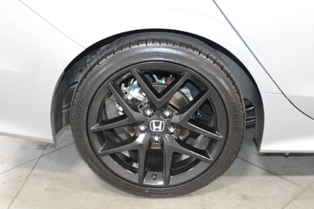 Used 2025 Honda Civic Sport image 59