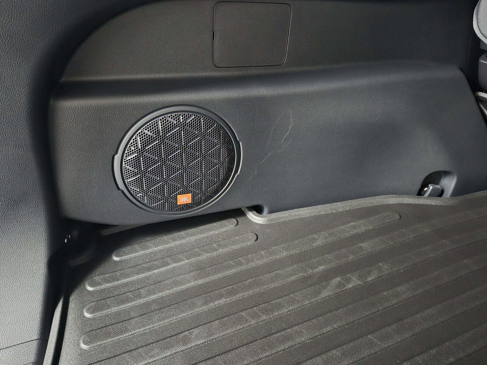 New 2025 Toyota RAV4 XSE image 6