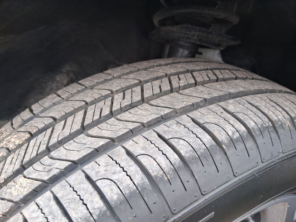 Used 2024 Ford Escape ST-Line image 26