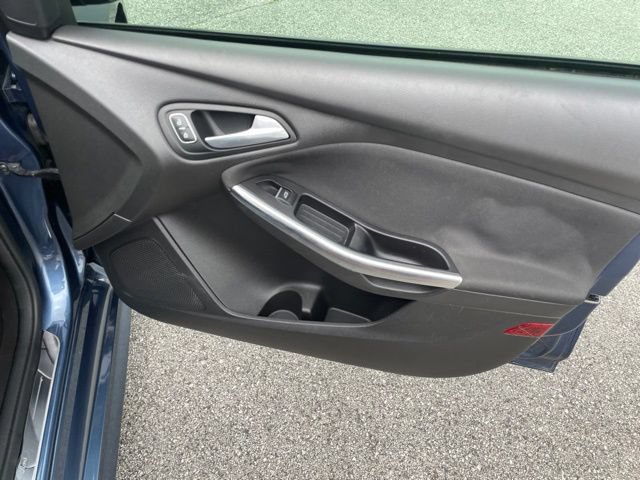 Used 2018 Ford Focus ST FWD image 41
