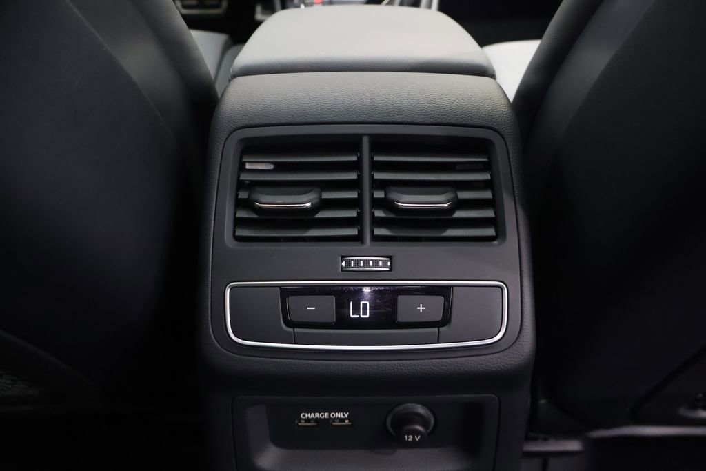 Used 2023 Audi S4 Premium Plus w/ Premium Plus Package image 25