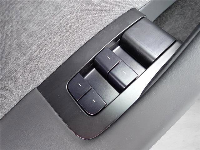 Used 2025 Tesla Model 3 Long Range RWD image 12
