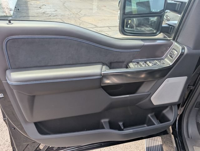 New 2026 Ford F250 Platinum AWD/4WD image 15