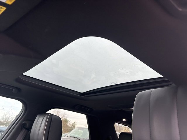 Used 2018 Land Rover Discovery HSE Luxury image 5