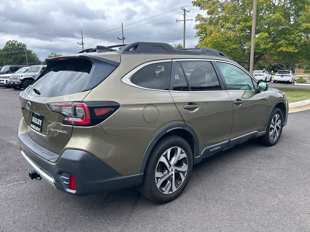 Used 2022 Subaru Outback Limited AWD/4WD image 3