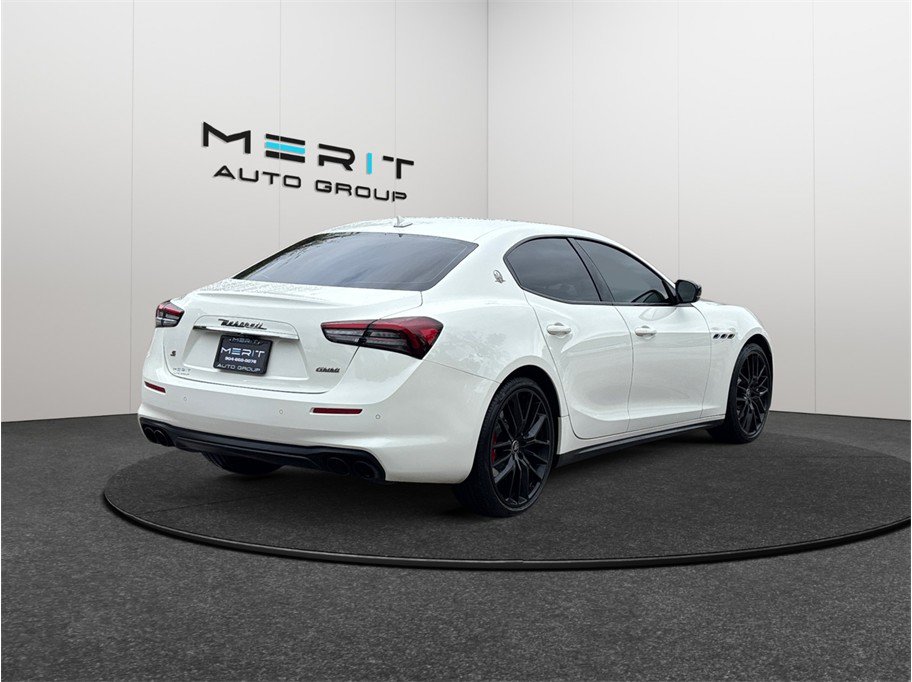 Used 2021 Maserati Ghibli S RWD image 9
