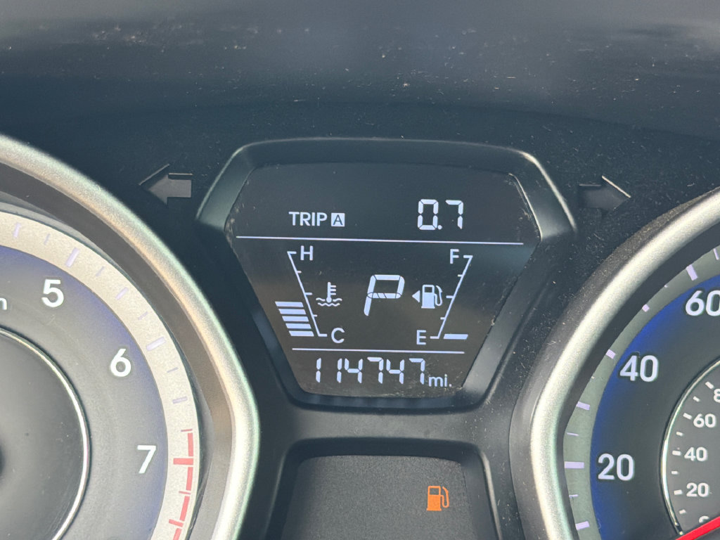 Used 2015 Hyundai Elantra Sport w/ Option Group 04 FWD image 21