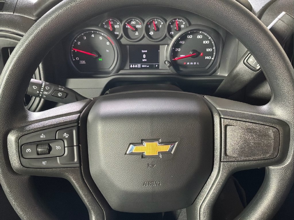 Used 2025 Chevrolet Silverado 3500 W/T AWD/4WD image 34