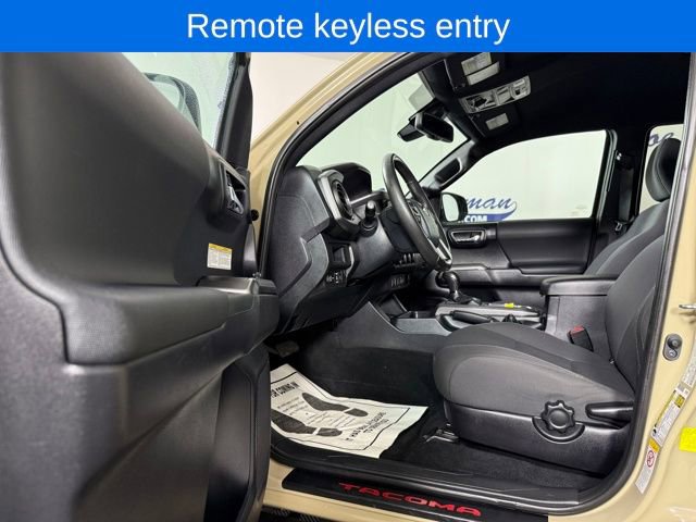 Used 2019 Toyota Tacoma TRD Off-Road image 12