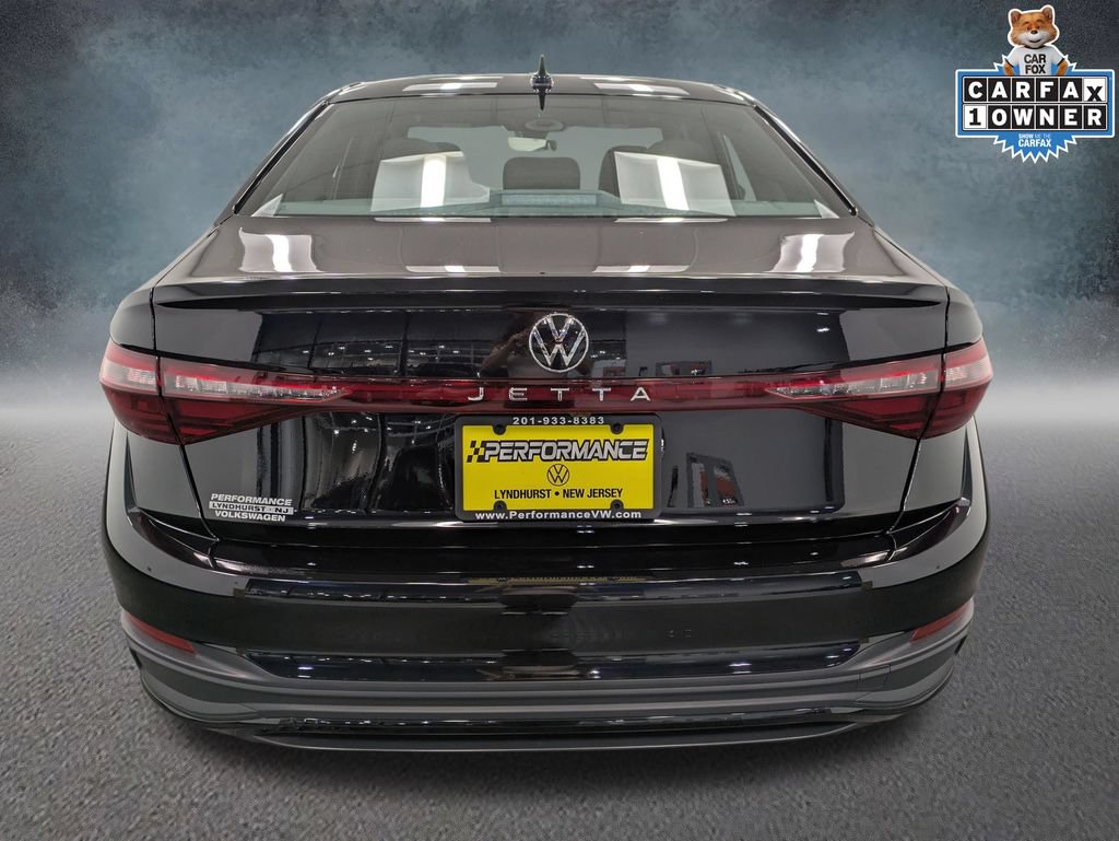 Used 2026 Volkswagen Jetta Sport FWD image 5