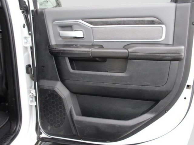 Used 2021 RAM 3500 Big Horn AWD/4WD image 33