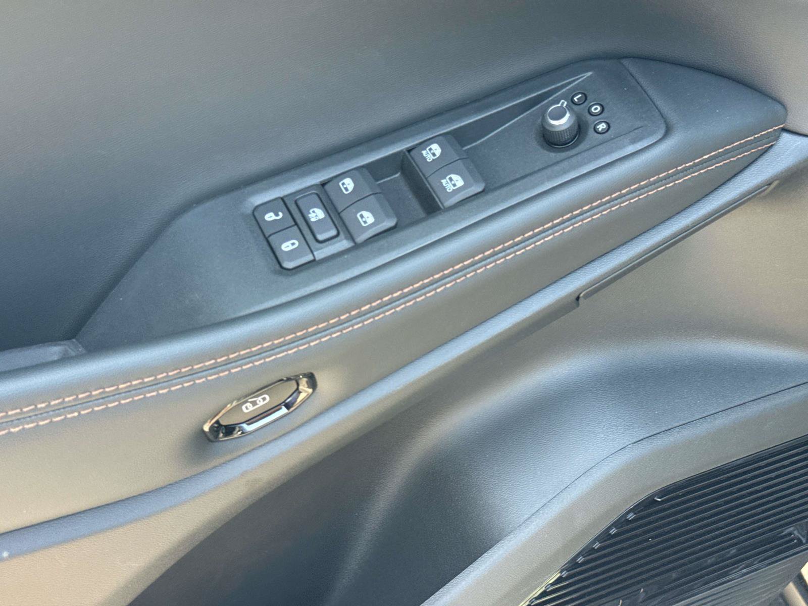 New 2026 Jeep Cherokee Limited AWD/4WD image 21
