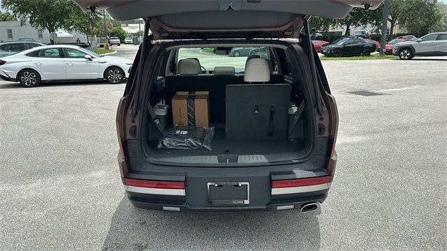 Used 2024 Hyundai Santa Fe Limited FWD image 30