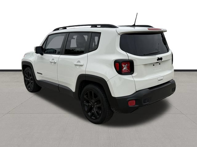 Used 2018 Jeep Renegade Altitude FWD image 7