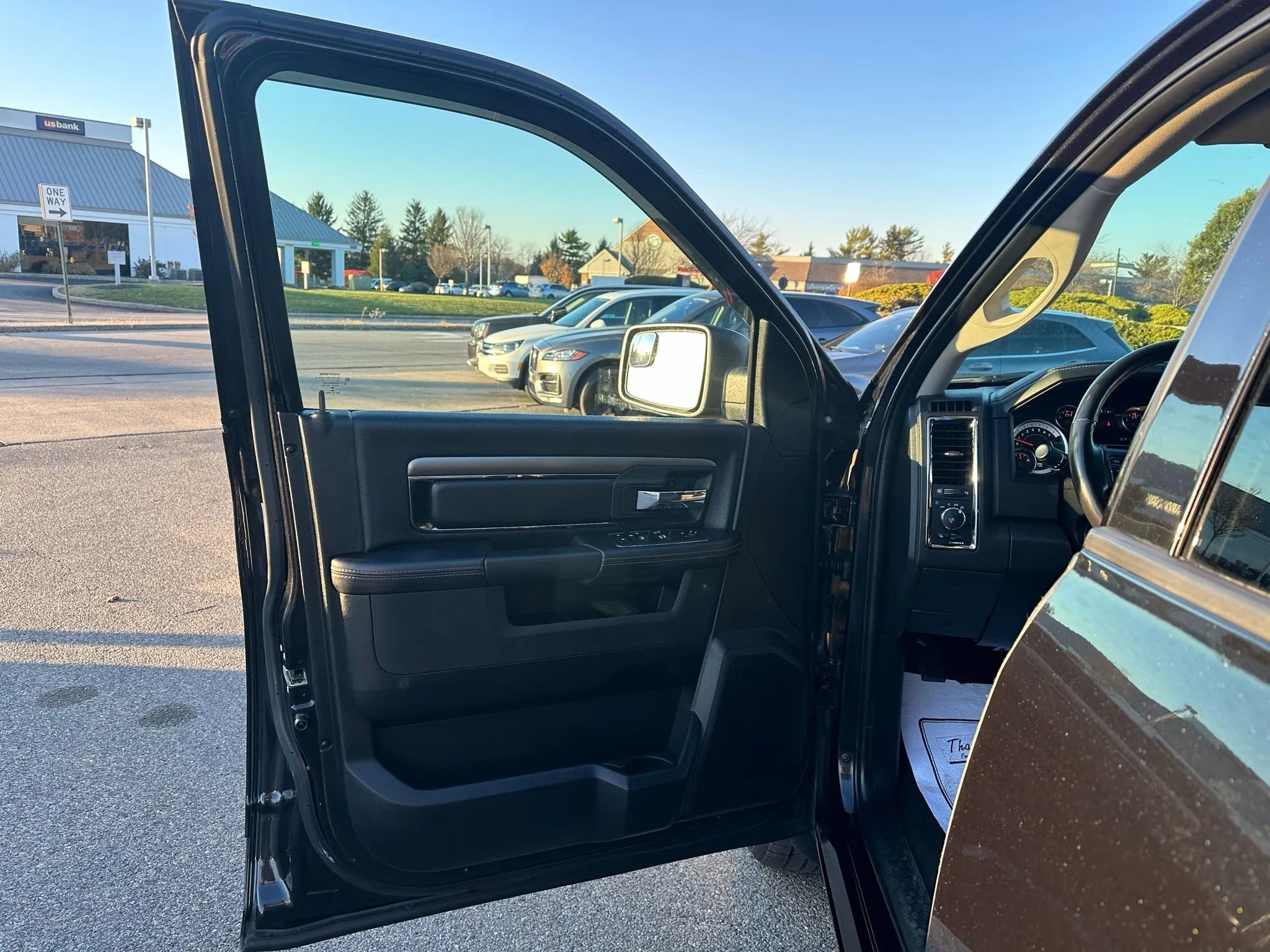 Used 2018 RAM 1500 Sport w/ Sport Premium Group image 15