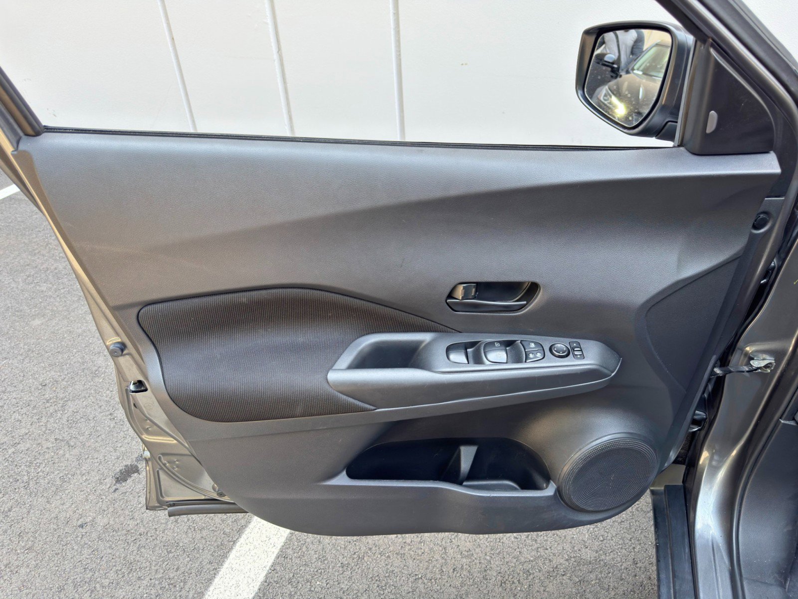Used 2021 Nissan Kicks S FWD image 35