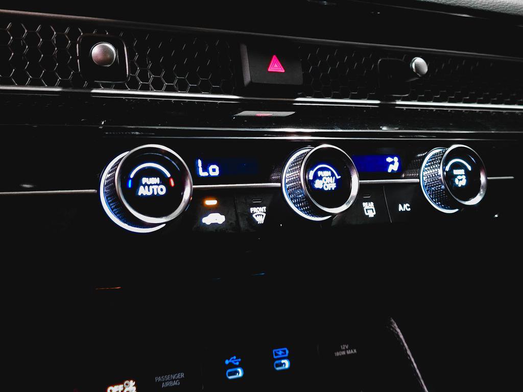 Used 2025 Honda Civic LX image 27