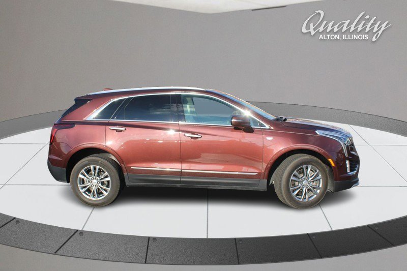 Used 2023 Cadillac XT5 Premium Luxury image 2