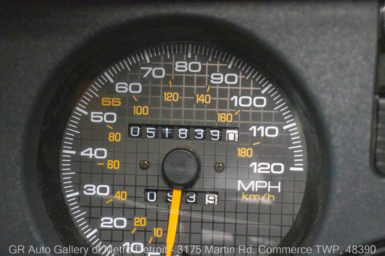 Used 1992 Pontiac Firebird Trans Am image 19