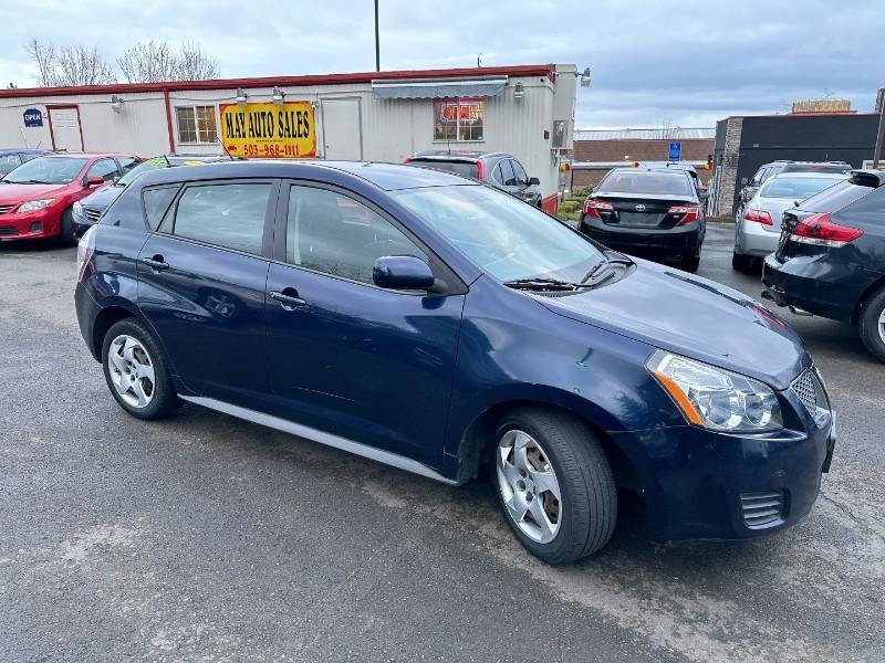 Used 2009 Pontiac Vibe w/ Preferred Package FWD image 3