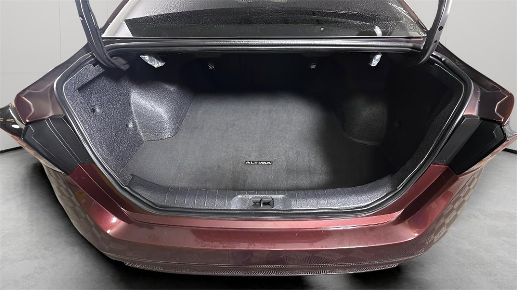 Used 2024 Nissan Altima 2.5 SV image 27