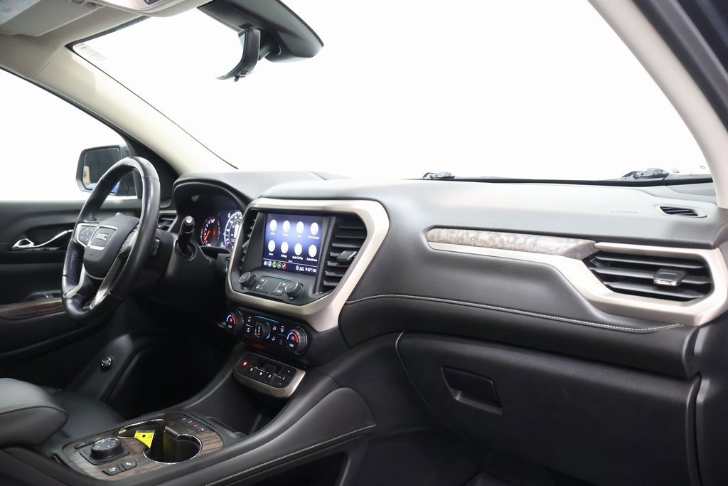 Used 2020 GMC Acadia Denali w/ Denali Ultimate Package image 23