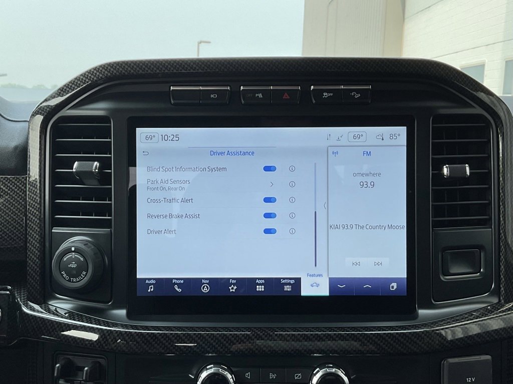 Used 2022 Ford F150 Lariat w/ Equipment Group 502A High image 17