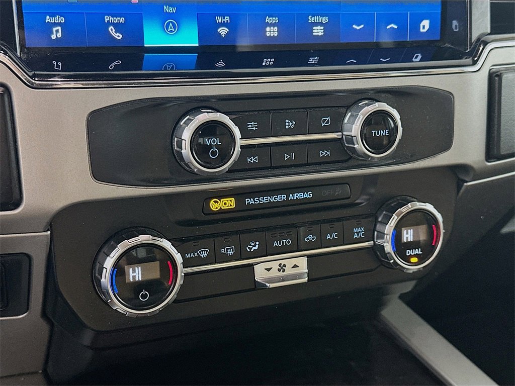 Used 2022 Ford F250 Lariat w/ Chrome Package image 18