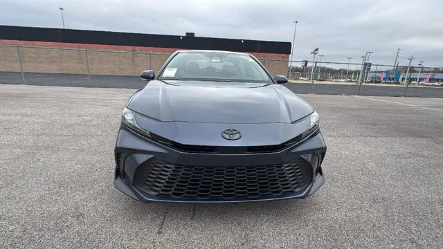 New 2026 Toyota Camry SE image 9