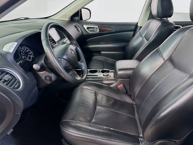 Used 2015 Nissan Pathfinder Platinum image 11