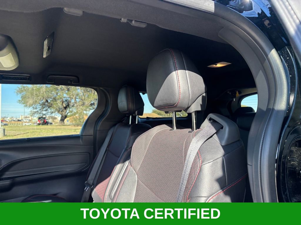 Certified 2025 Toyota Sienna XSE w/ XSE Premium Package image 25