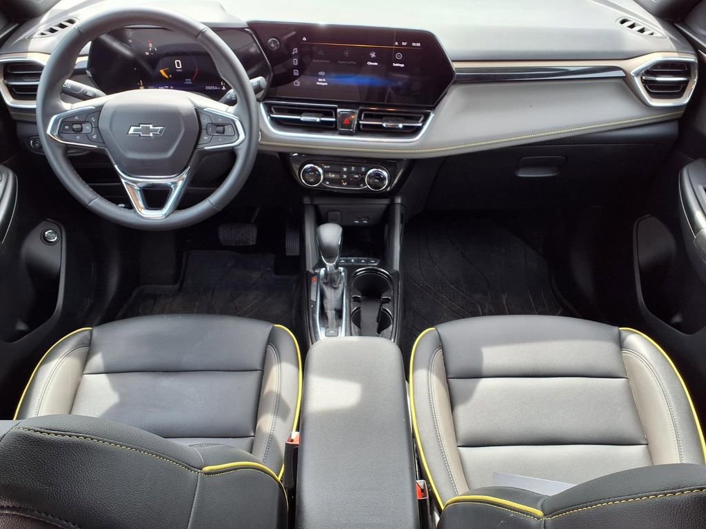 Used 2025 Chevrolet TrailBlazer ACTIV w/ Convenience Package AWD/4WD image 15