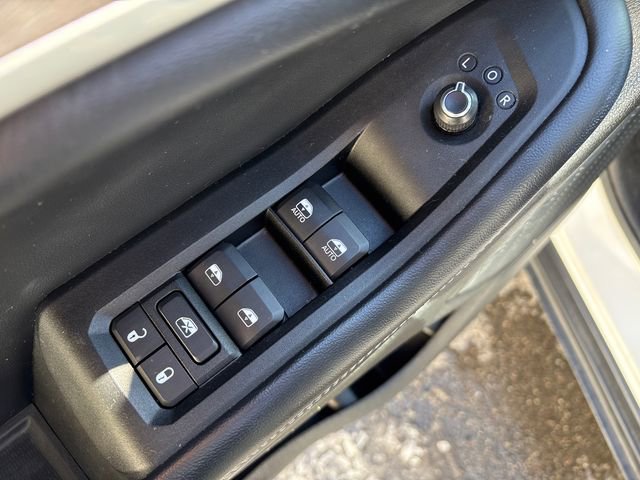 Used 2024 Jeep Grand Cherokee Limited AWD/4WD image 25